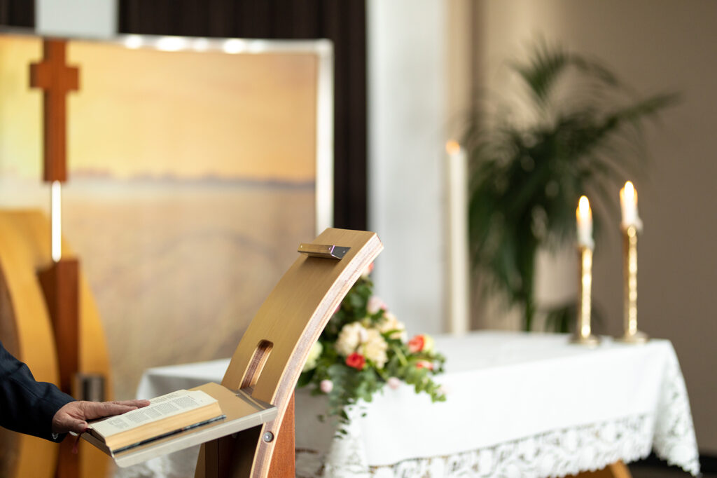 Foto Sale Tempio di Arcadia casa funeraria Lequile